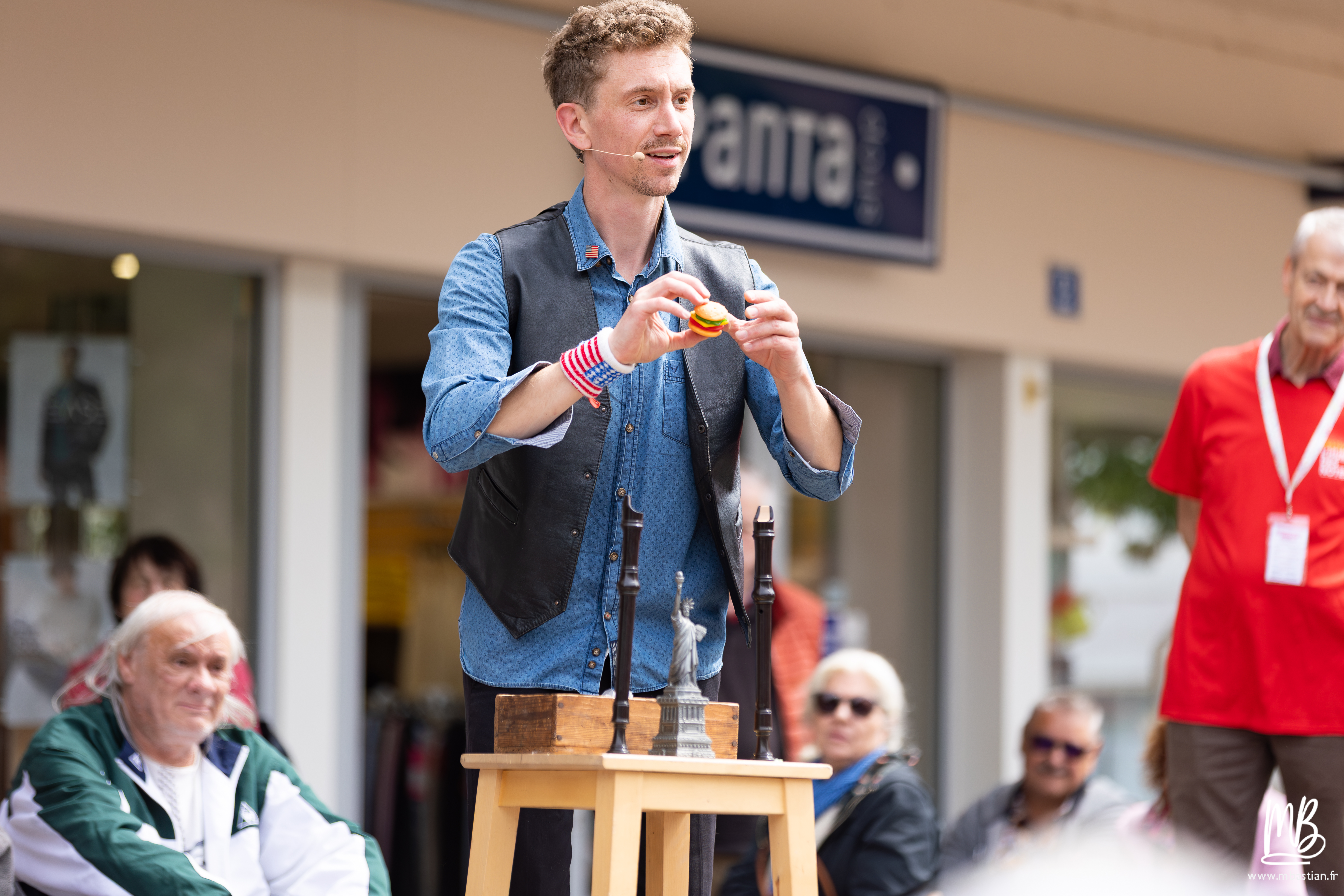 HDN2025 WALTER ET DENIS MB 36